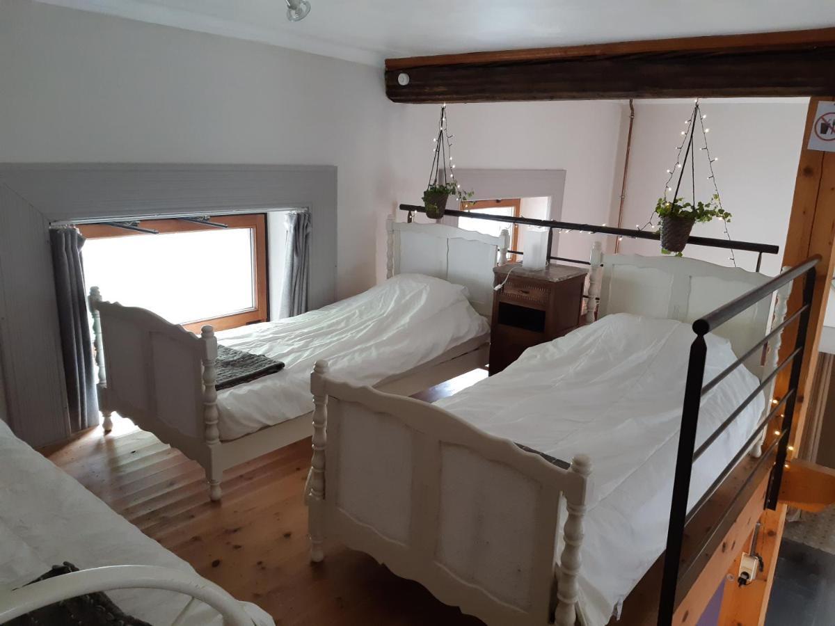 Apartamento L'Ecole Dinant Exterior foto